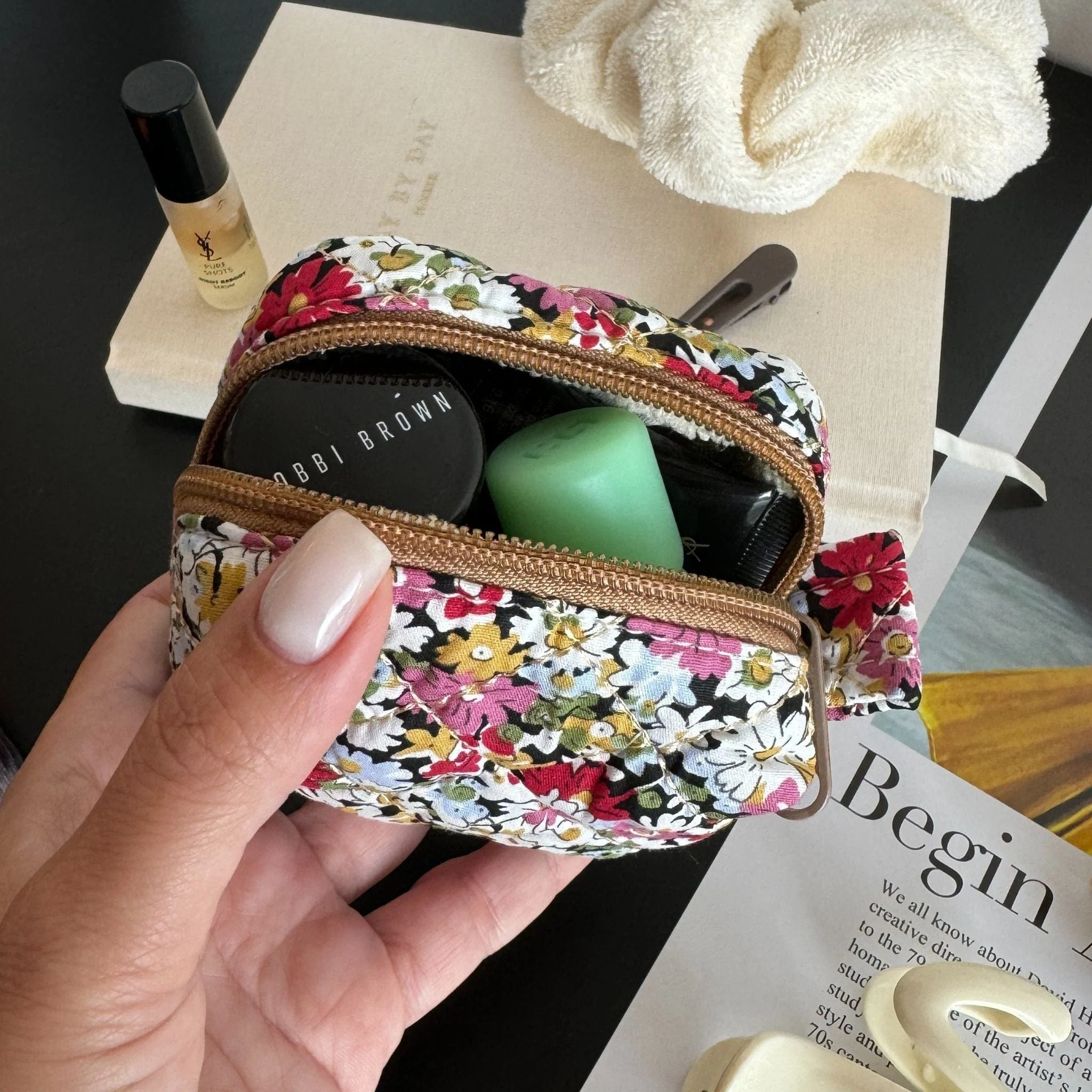 Autumn Keychain Bag - Image 4