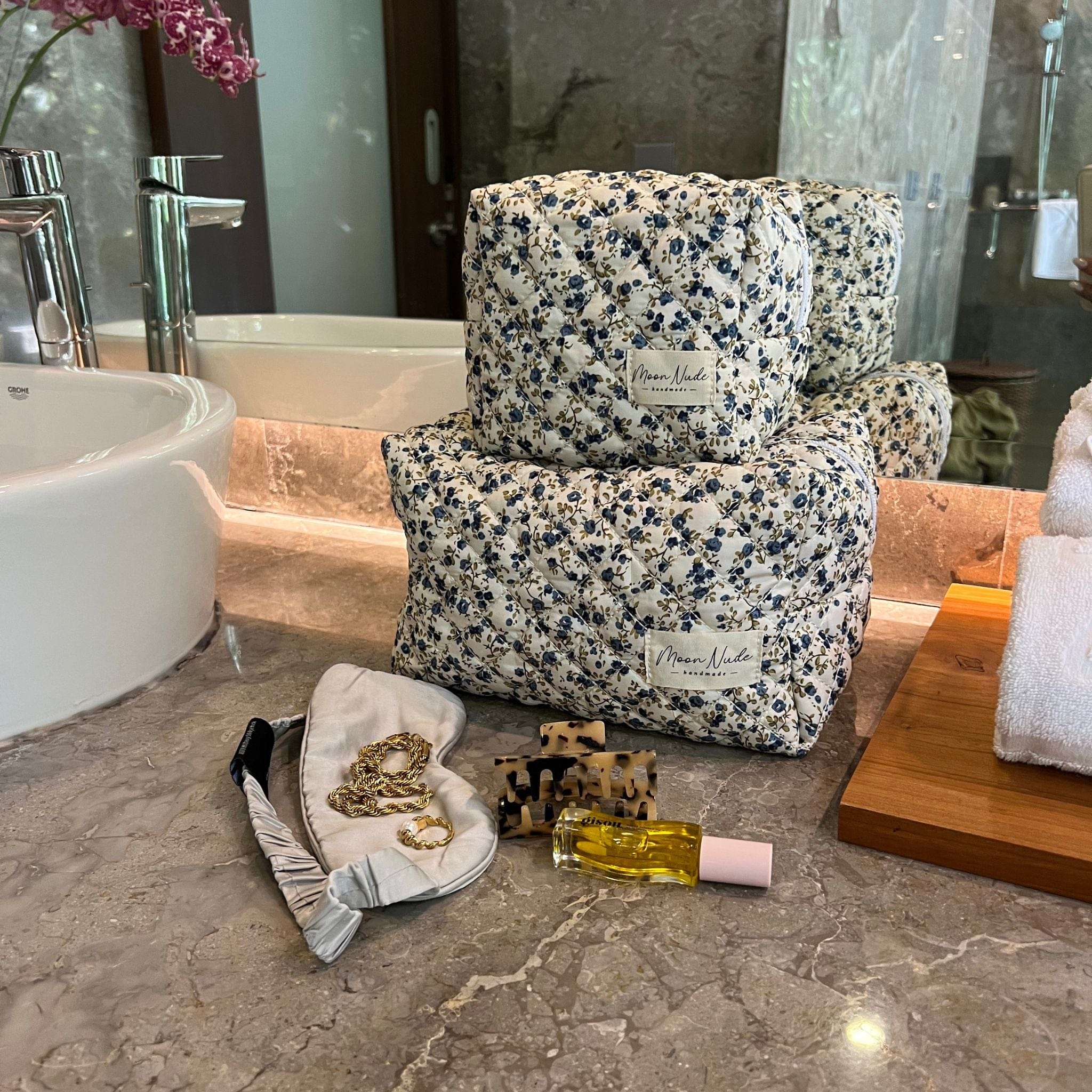 Spring Large Makeup Bag - Image 7